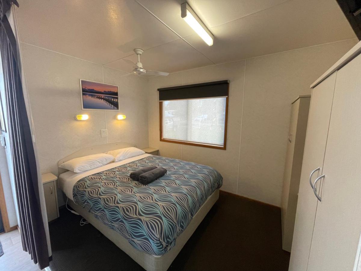 Acacia Caravan Park & Holiday Units อารารัต ภายนอก รูปภาพ