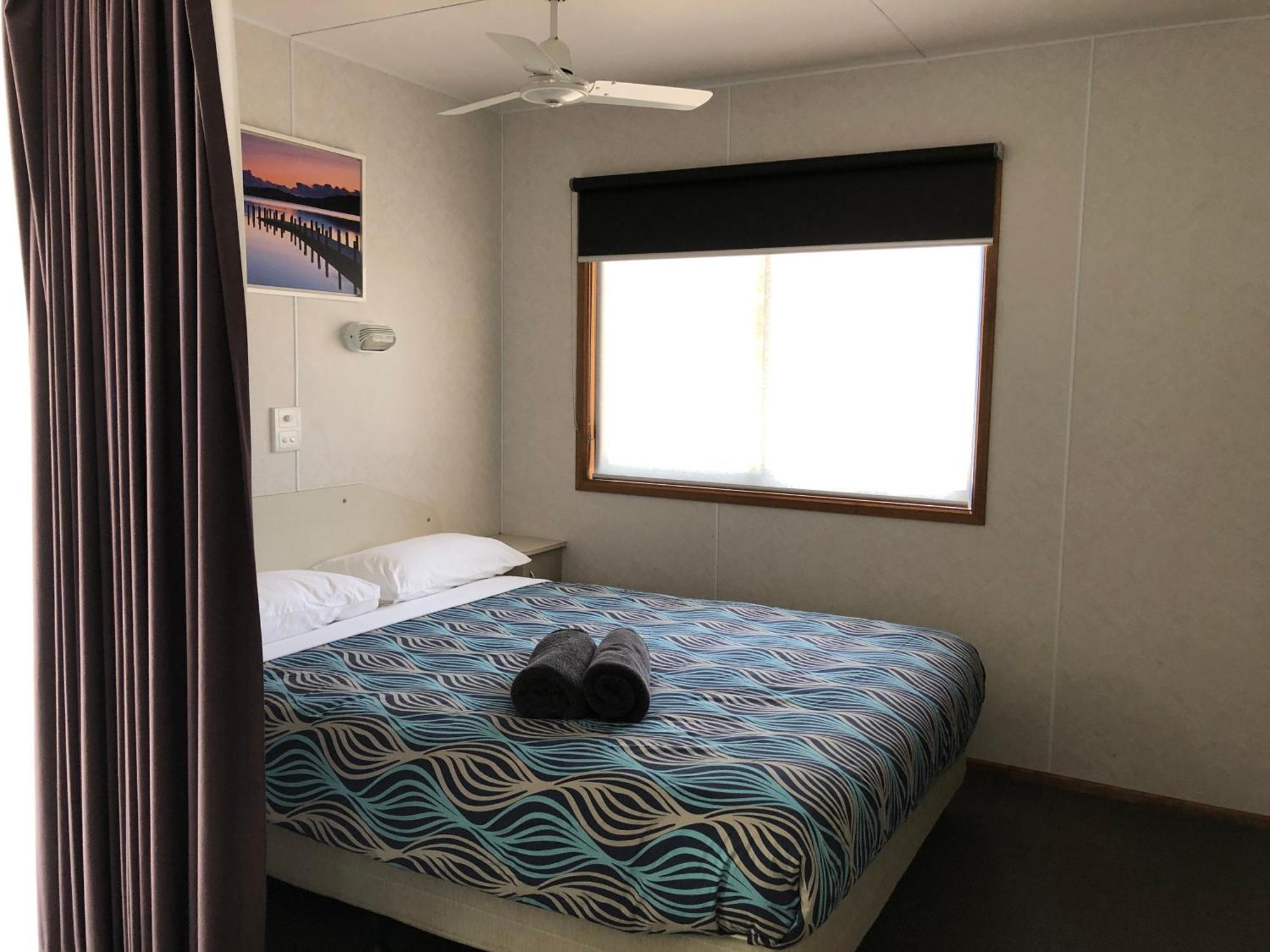 Acacia Caravan Park & Holiday Units อารารัต ภายนอก รูปภาพ